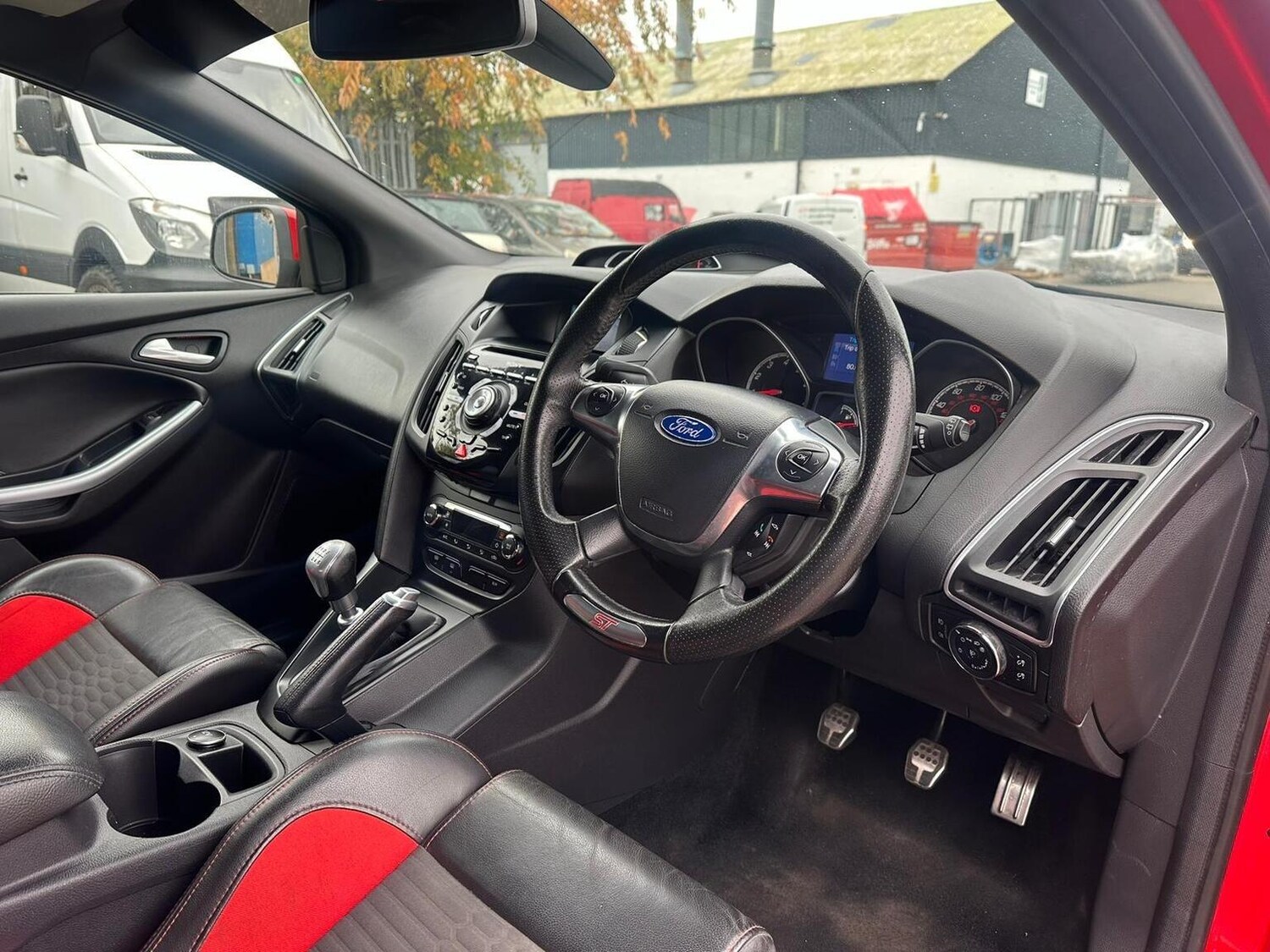 Used Ford Focus 2013 for sale - 77173090: Photo 27