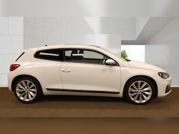 Used Volkswagen Scirocco 2015 for sale - 79531566: Photo