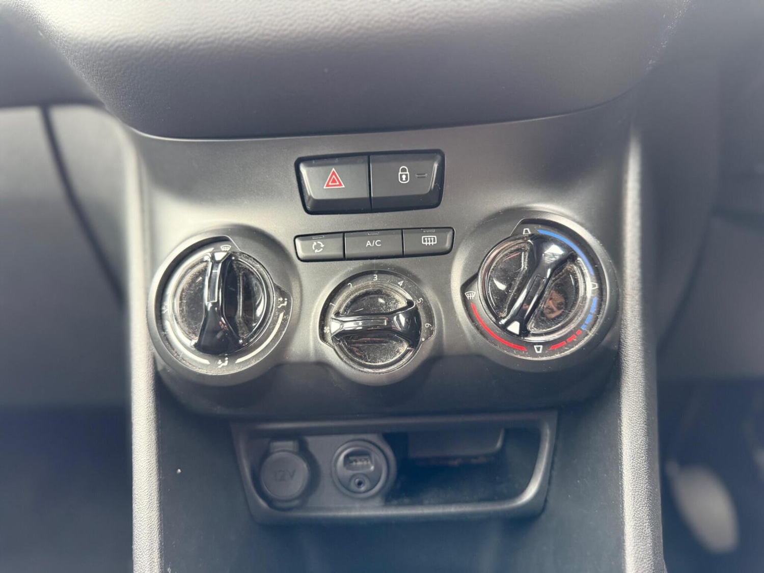 Used Peugeot 208 2014 for sale - 78004385: Photo 16