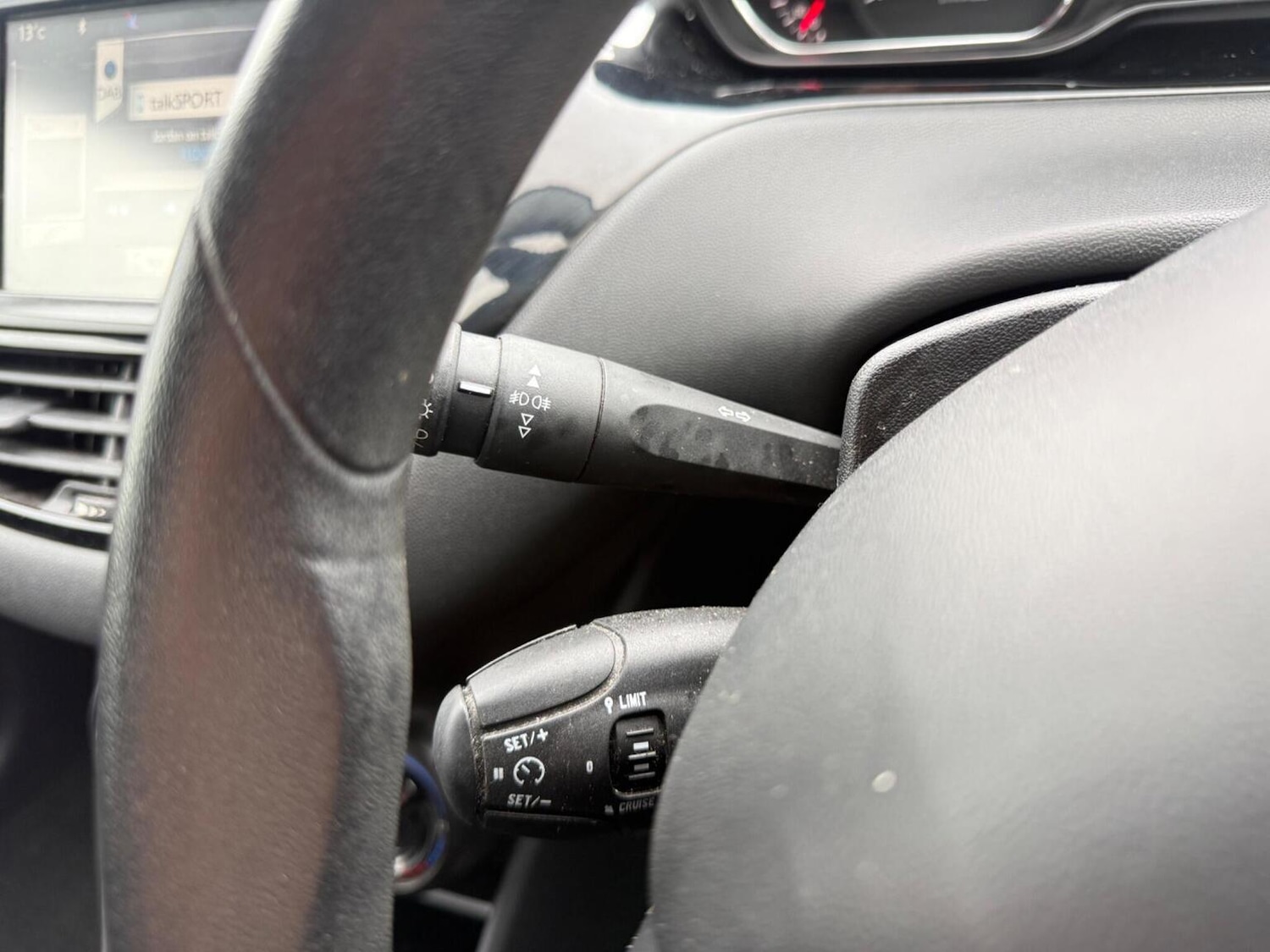 Used Peugeot 208 2014 for sale - 78004385: Photo 17