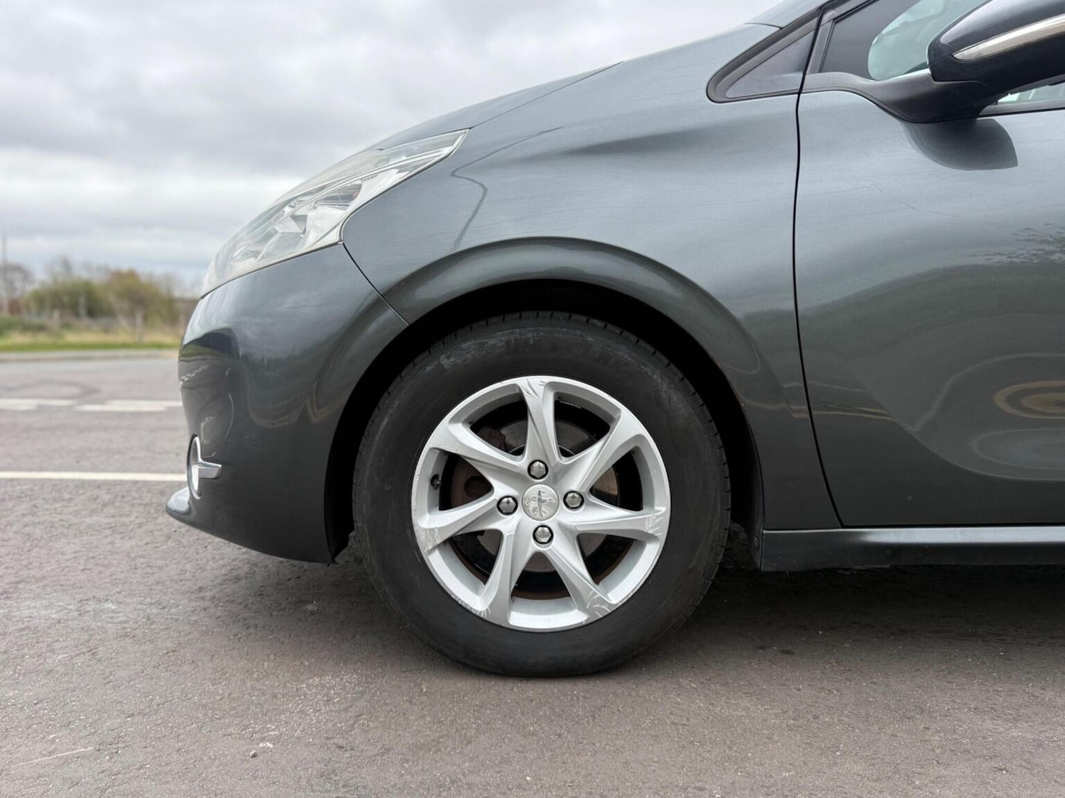 Used Peugeot 208 2014 for sale - 78004385: Photo 21