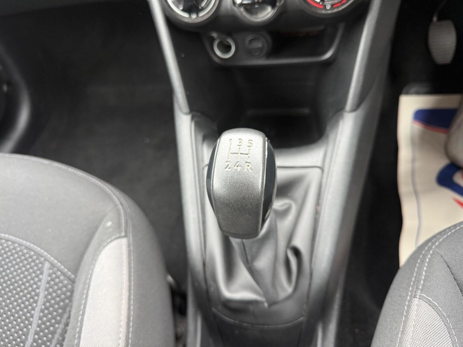 Used Peugeot 208 2014 for sale - 78004385: Photo 8