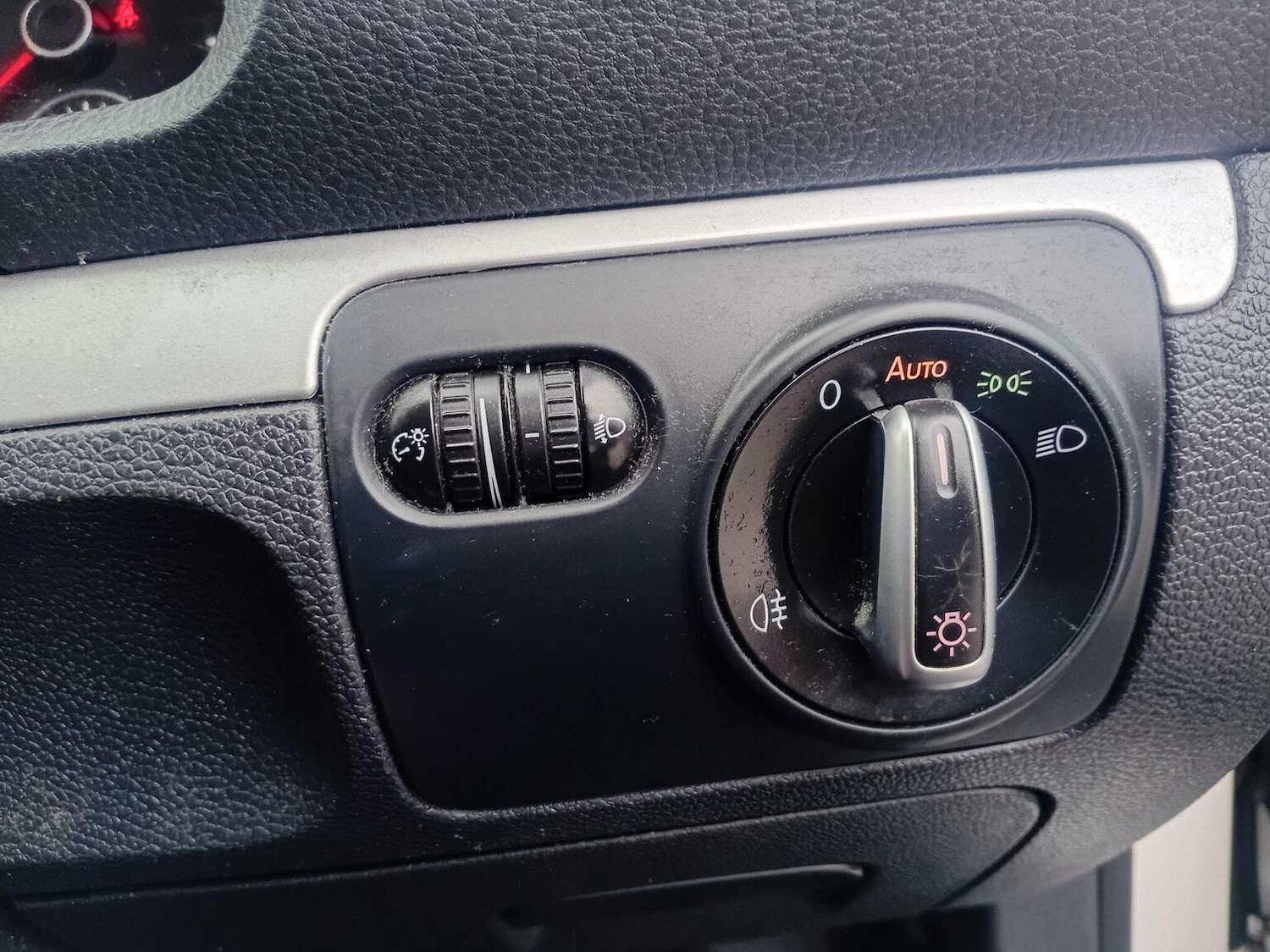 Used Volkswagen Scirocco 2012 for sale - 77173092: Photo 24