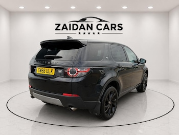 Used Land Rover Discovery Sport 2017 for sale - 79543759: Photo