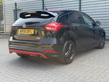 Used Ford Focus 2016 for sale - 79424109: Photo
