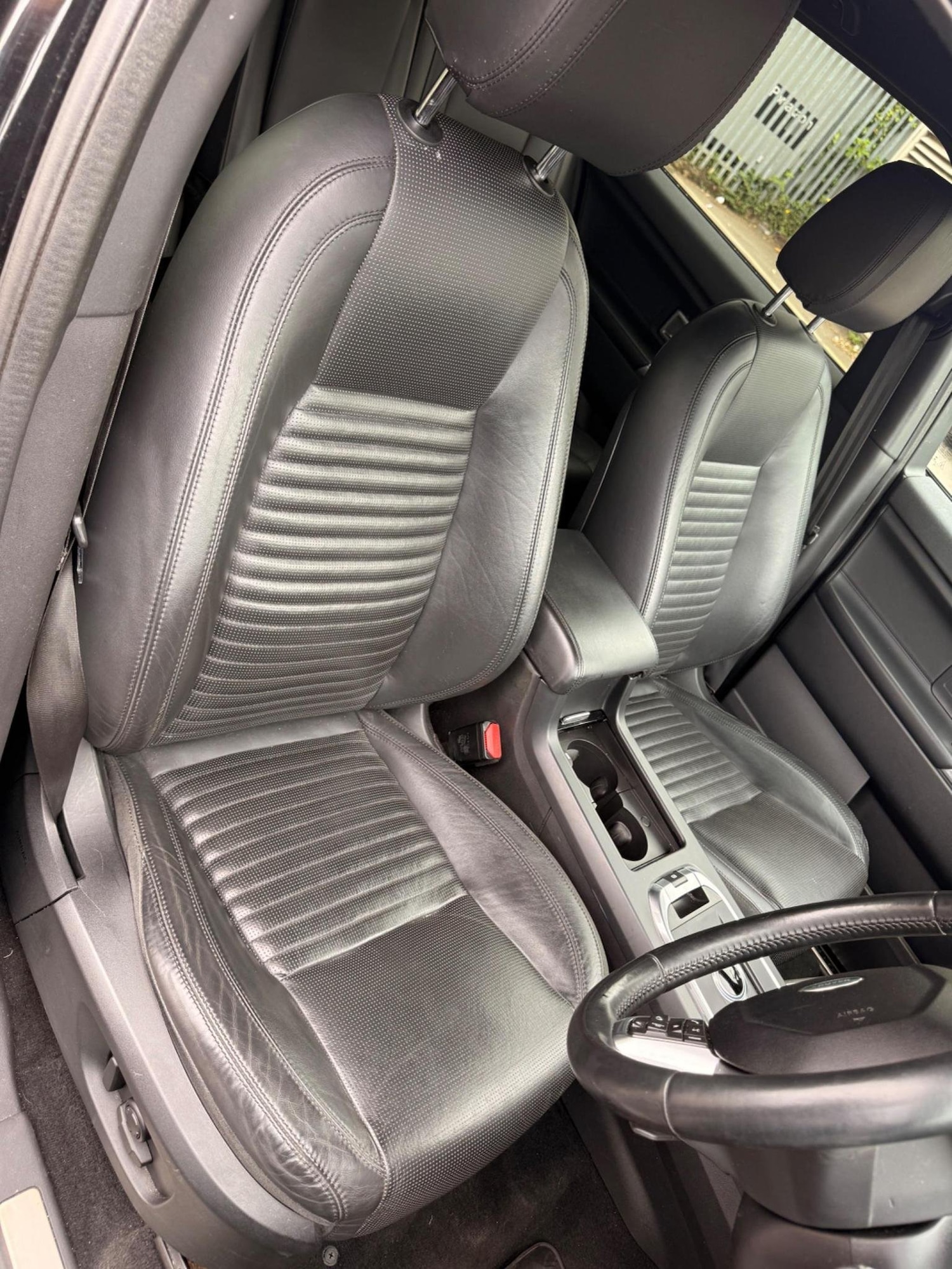 Used Land Rover Discovery Sport 2015 for sale - 77172983: Photo 20