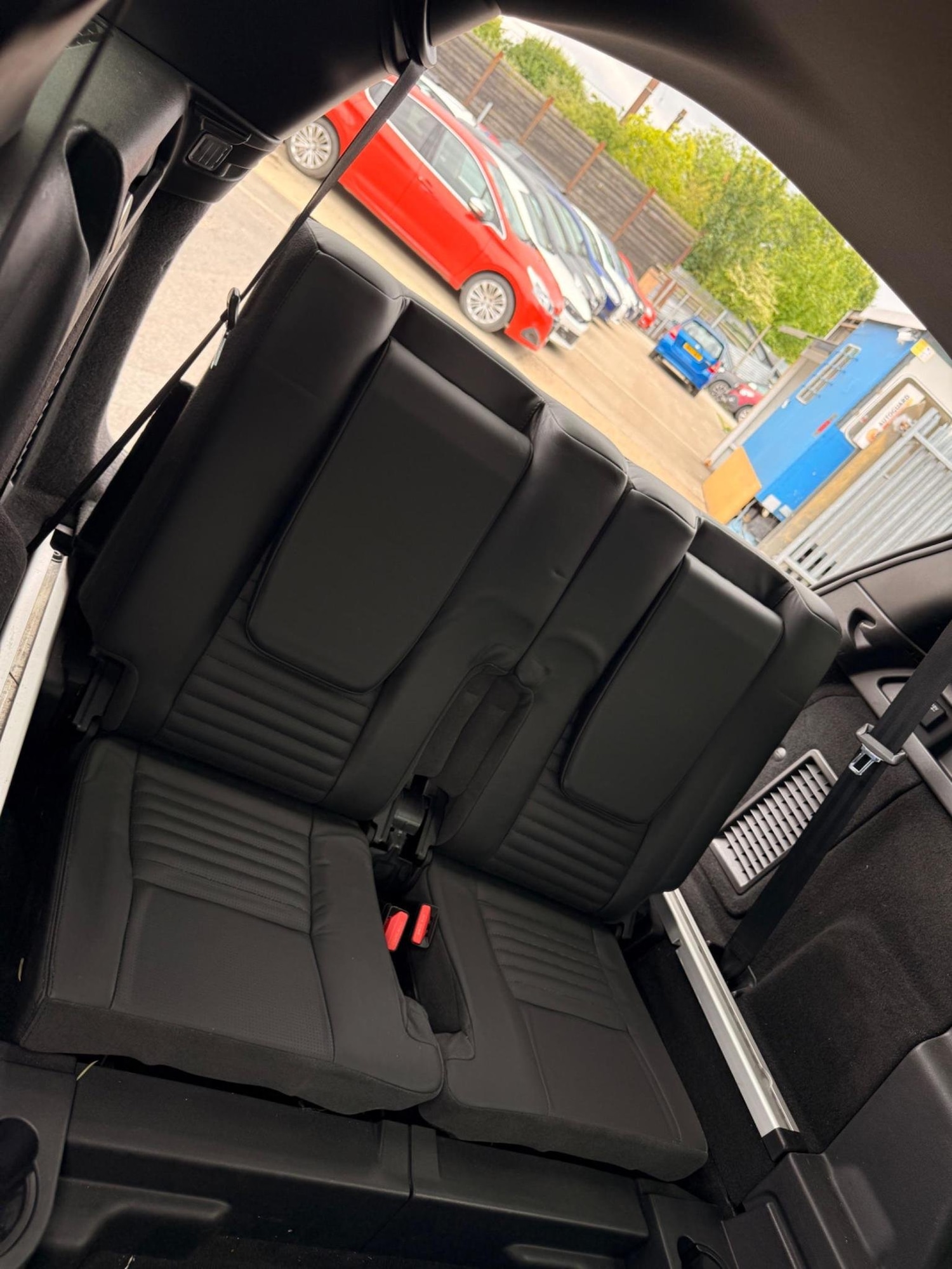 Used Land Rover Discovery Sport 2015 for sale - 77172983: Photo 24