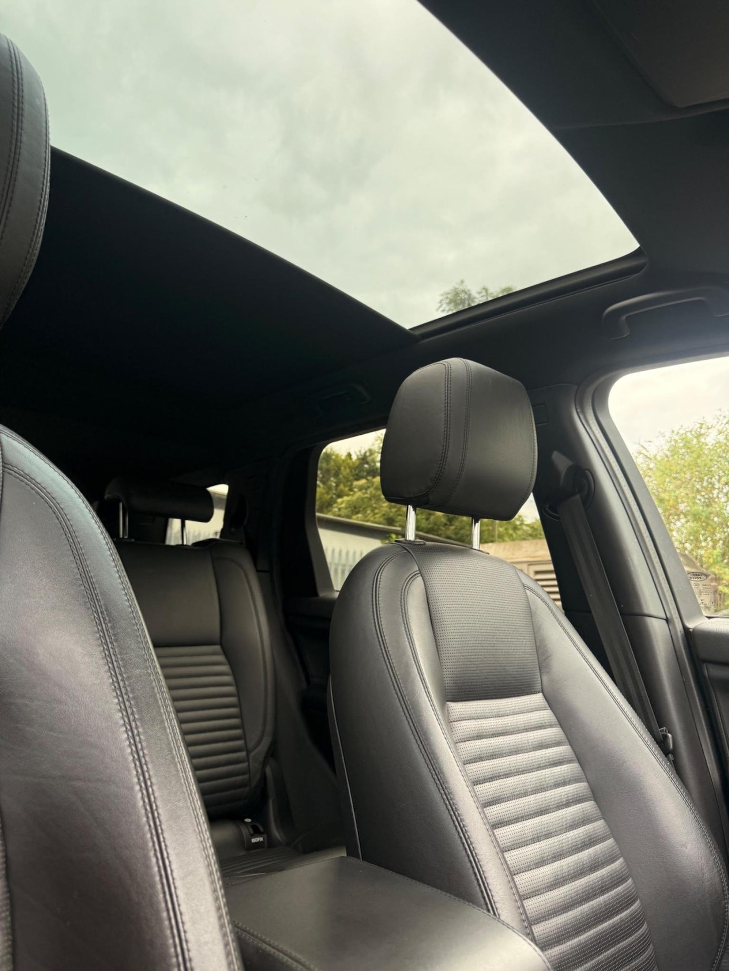 Used Land Rover Discovery Sport 2015 for sale - 77172983: Photo 25