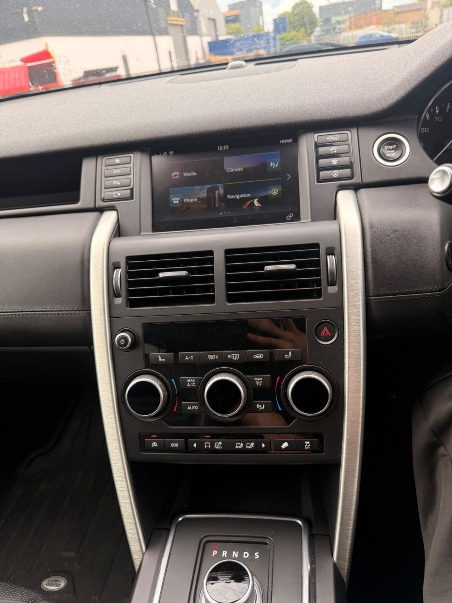 Used Land Rover Discovery Sport 2015 for sale - 77172983: Photo 32