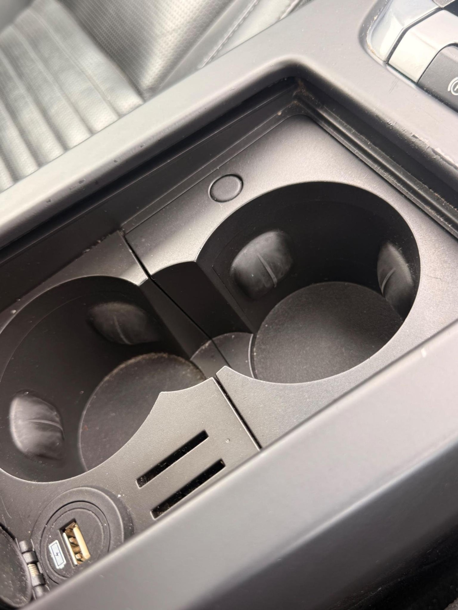 Used Land Rover Discovery Sport 2015 for sale - 77172983: Photo 35