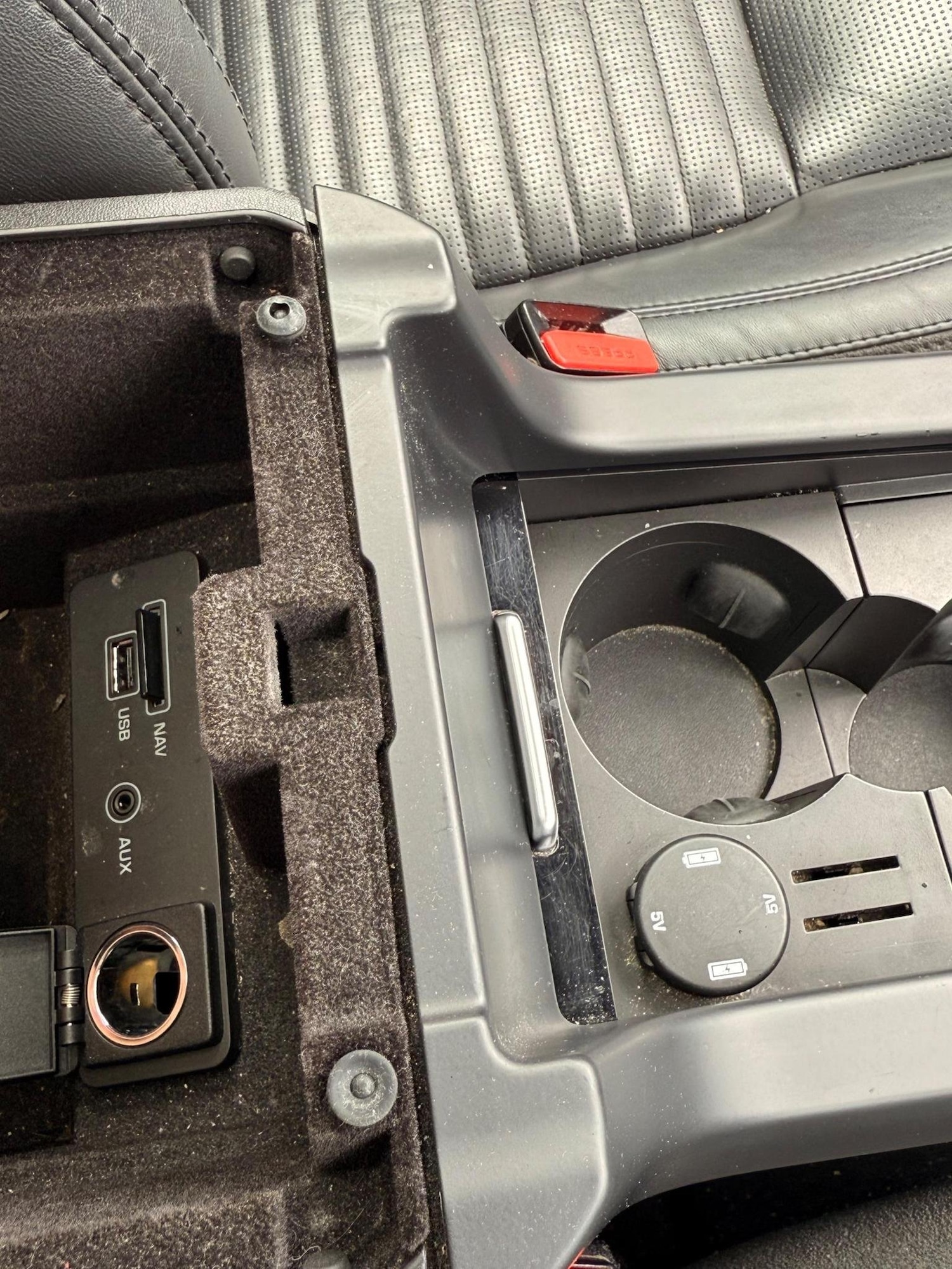 Used Land Rover Discovery Sport 2015 for sale - 77172983: Photo 36