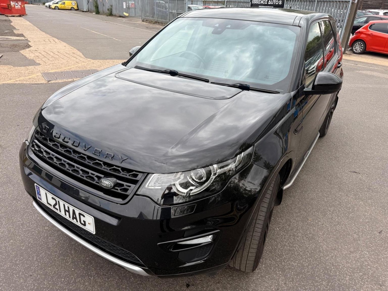 Used Land Rover Discovery Sport 2015 for sale - 77172983: Photo 4