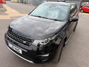 Used Land Rover Discovery Sport 2015 for sale - 77172983: Photo