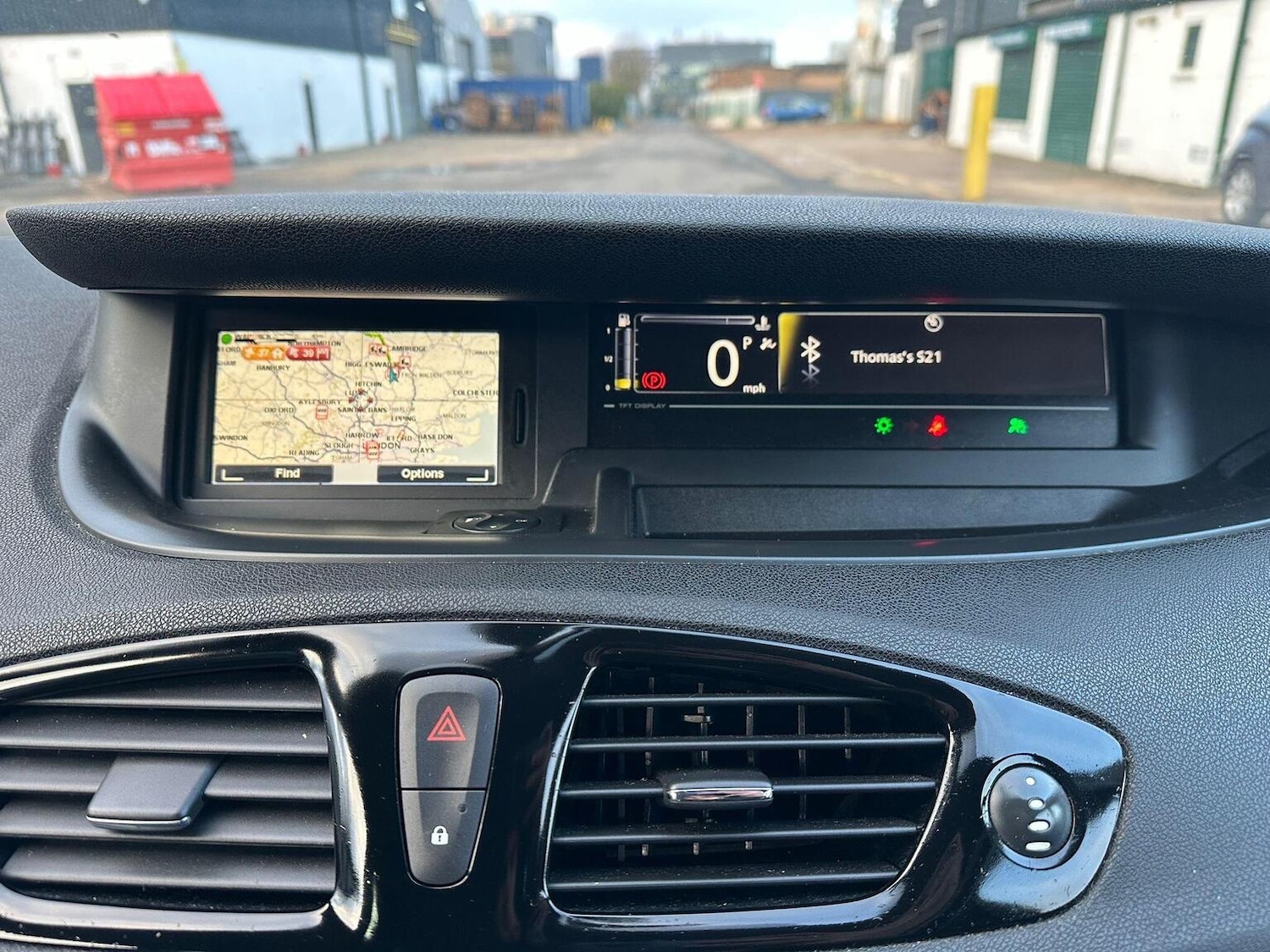 Used Renault Scenic 2014 for sale - 77173103: Photo 10