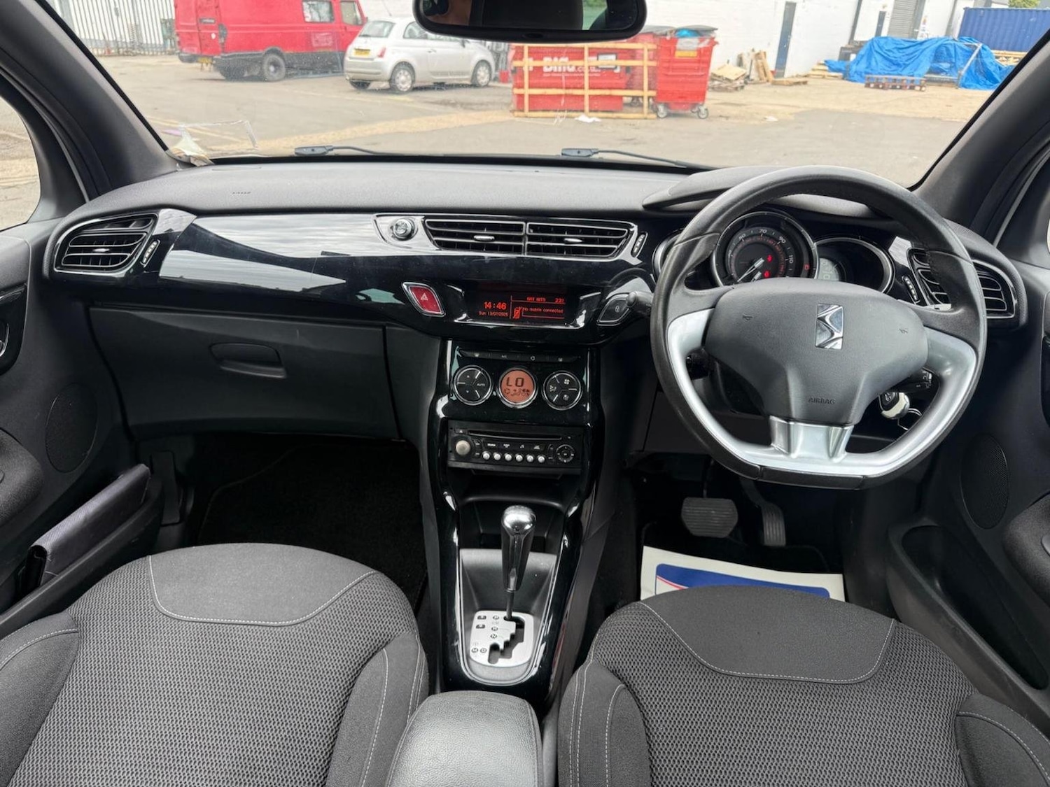 Used Citroen DS3 2014 for sale - 77172995: Photo 24