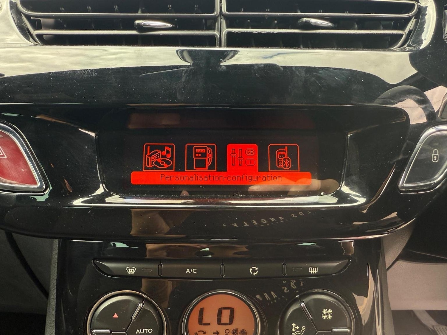 Used Citroen DS3 2014 for sale - 77172995: Photo 26