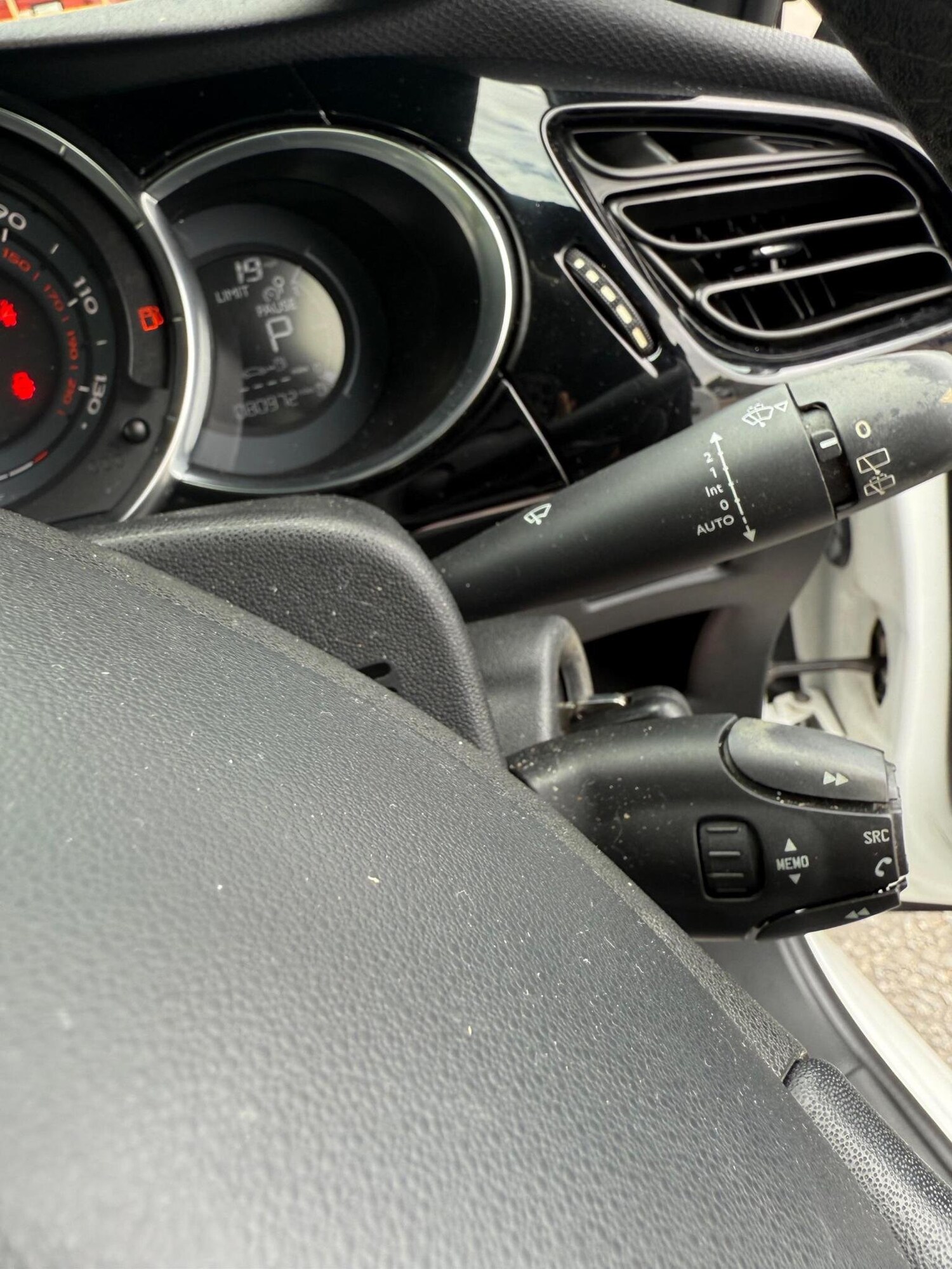 Used Citroen DS3 2014 for sale - 77172995: Photo 33