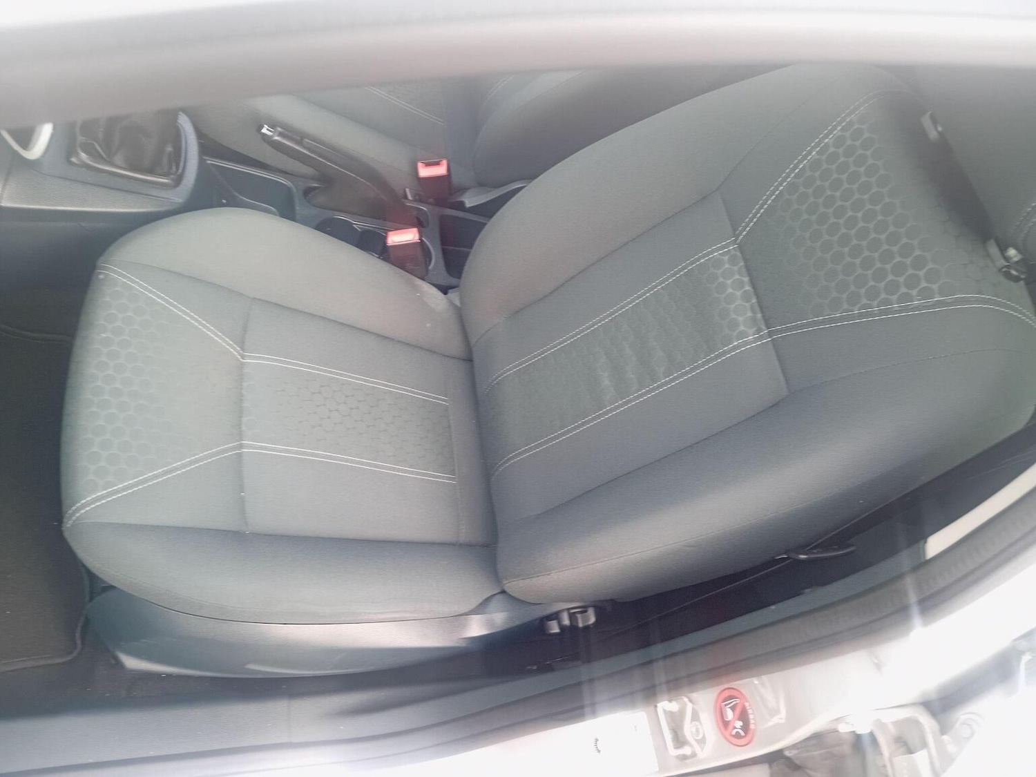 Used Ford Fiesta 2011 for sale - 77173110: Photo 30