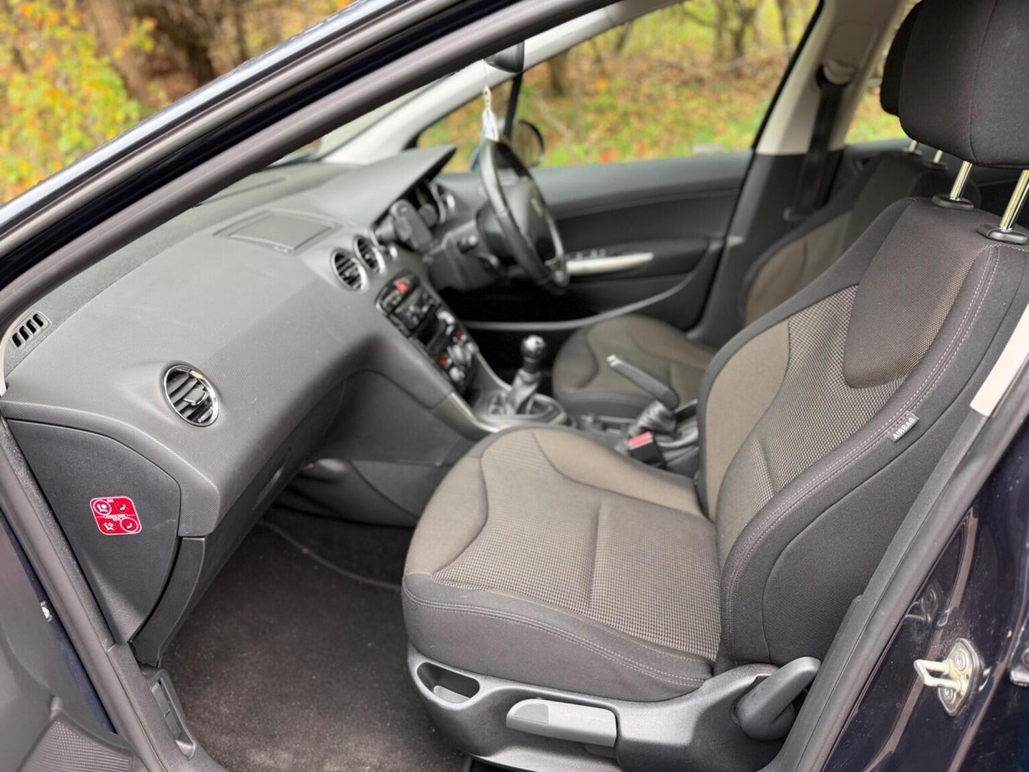 Used Peugeot 308 2013 for sale - 77453144: Photo 12