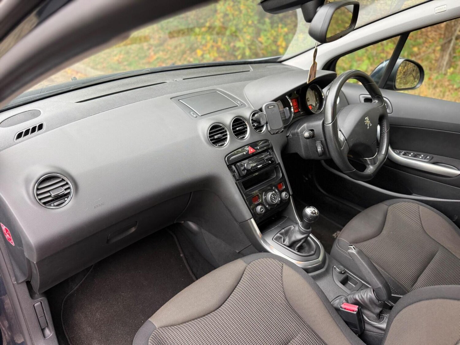 Used Peugeot 308 2013 for sale - 77453144: Photo 19