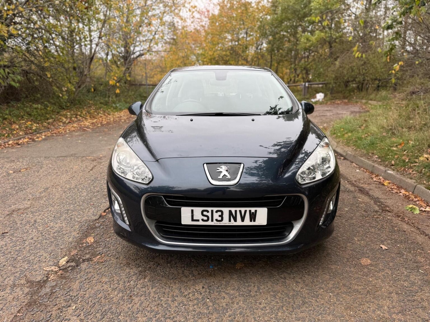 Used Peugeot 308 2013 for sale - 77453144: Photo 2