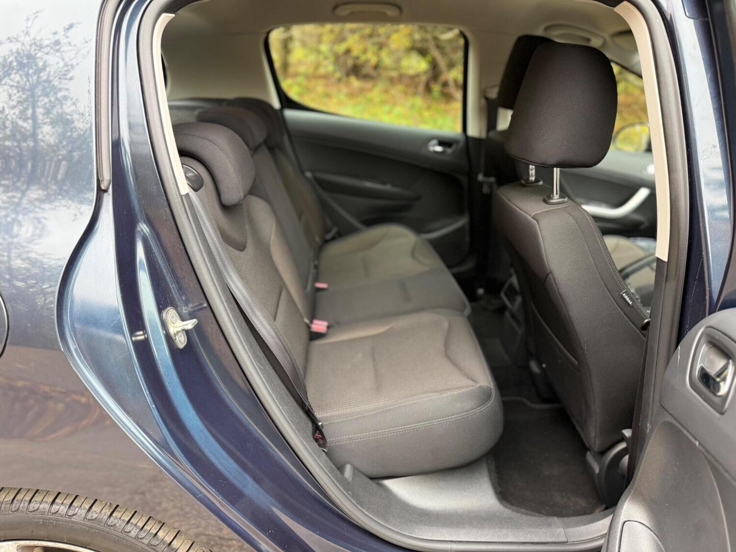 Used Peugeot 308 2013 for sale - 77453144: Photo 7