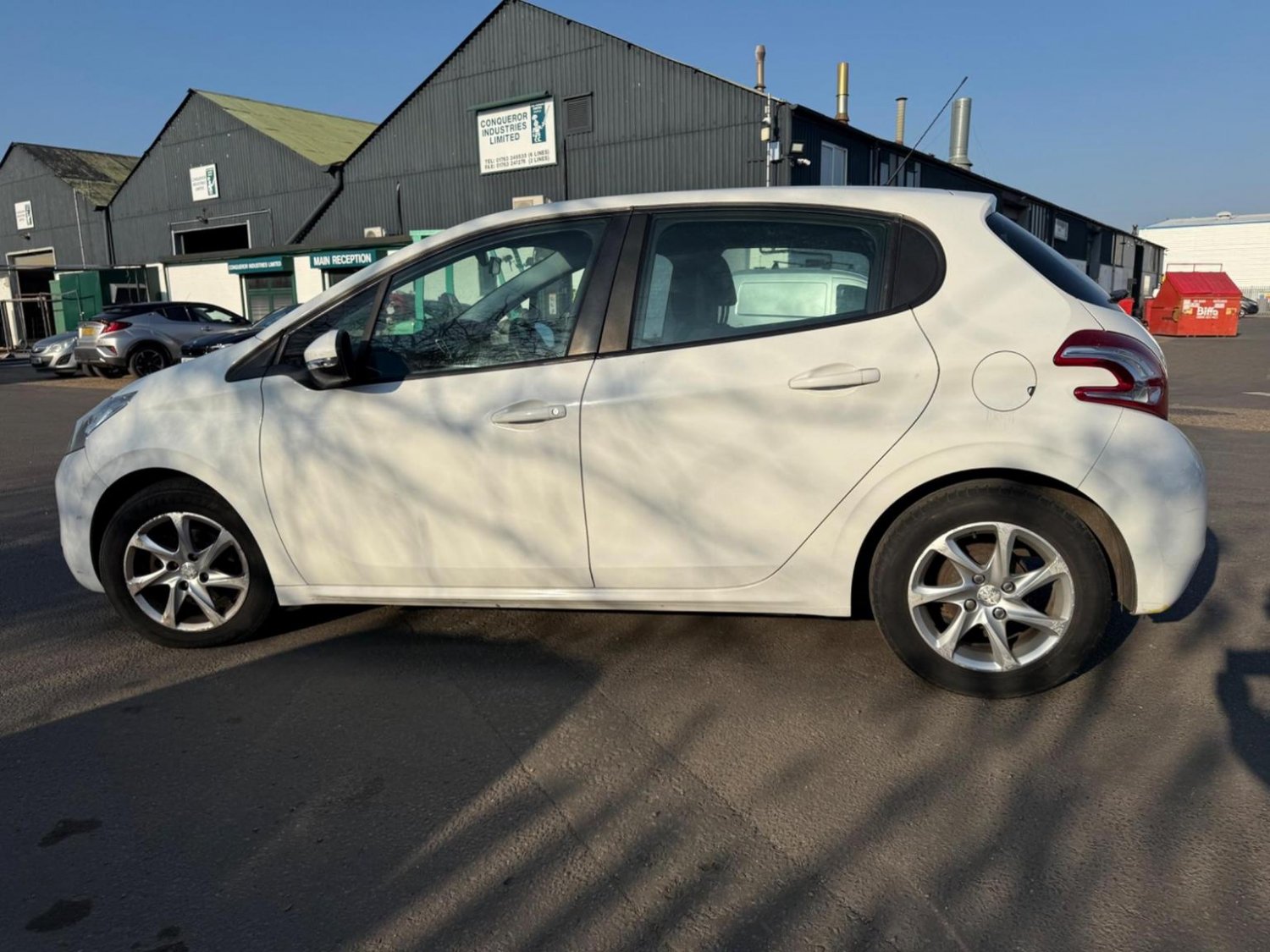 Used Peugeot 208 2013 for sale - 77567527: Photo 11