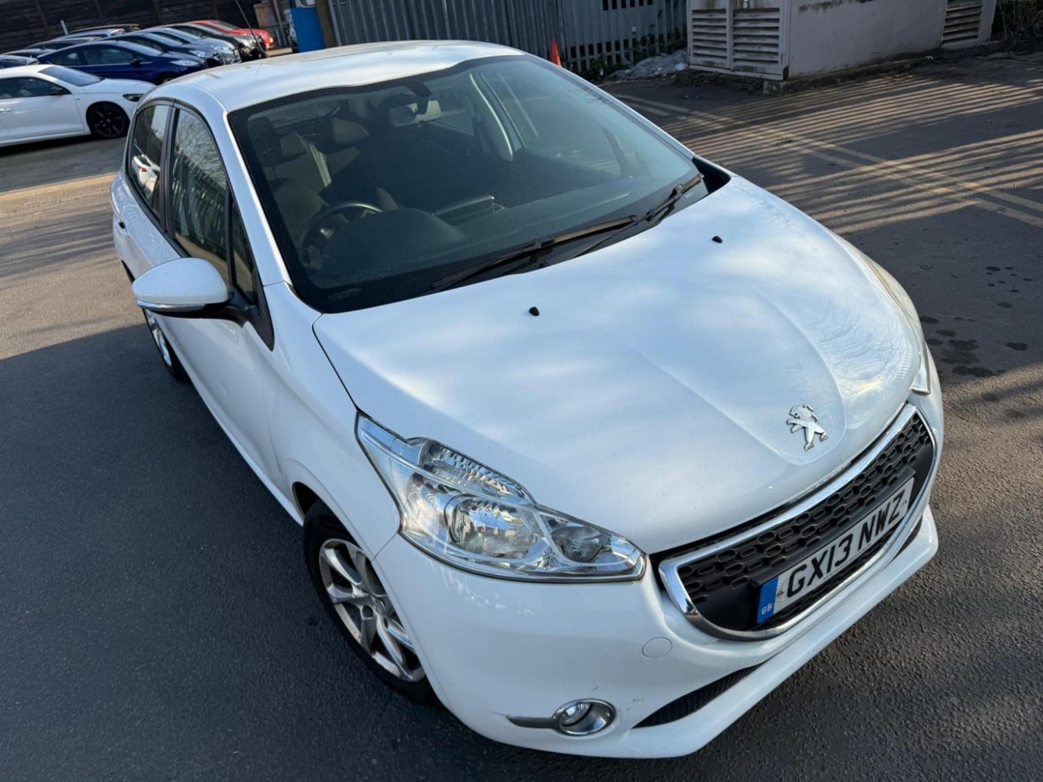 Used Peugeot 208 2013 for sale - 77567527: Photo 3