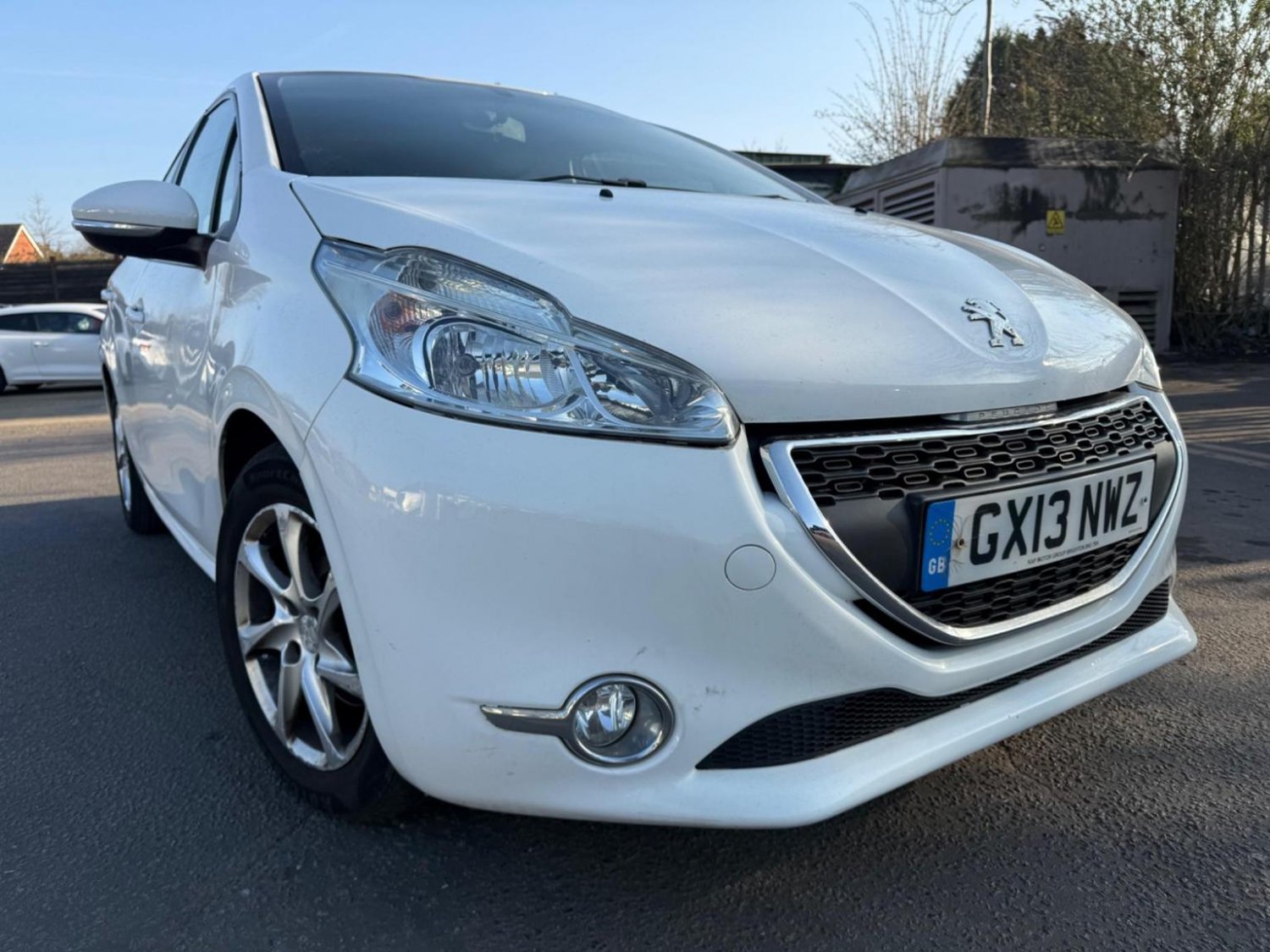 Used Peugeot 208 2013 for sale - 77567527: Photo 5