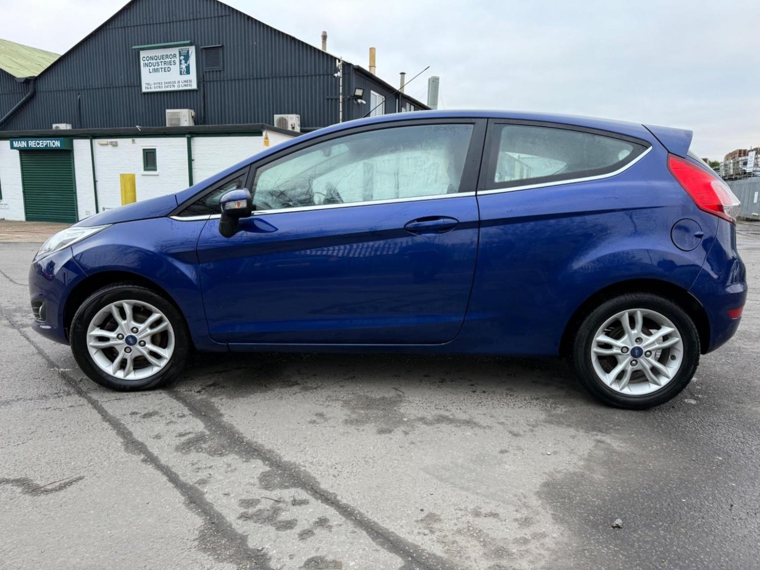 Used Ford Fiesta 2017 for sale - 77173082: Photo 11