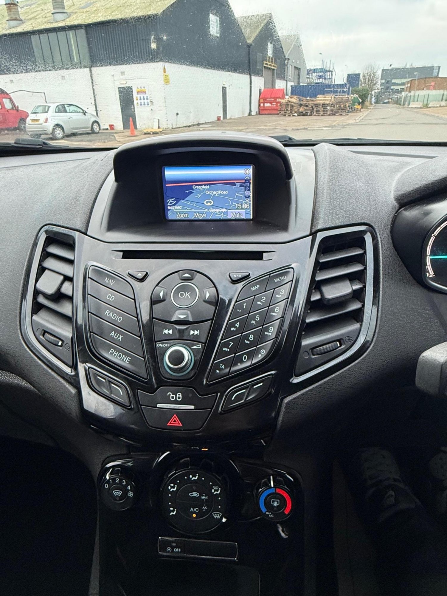 Used Ford Fiesta 2017 for sale - 77173082: Photo 27