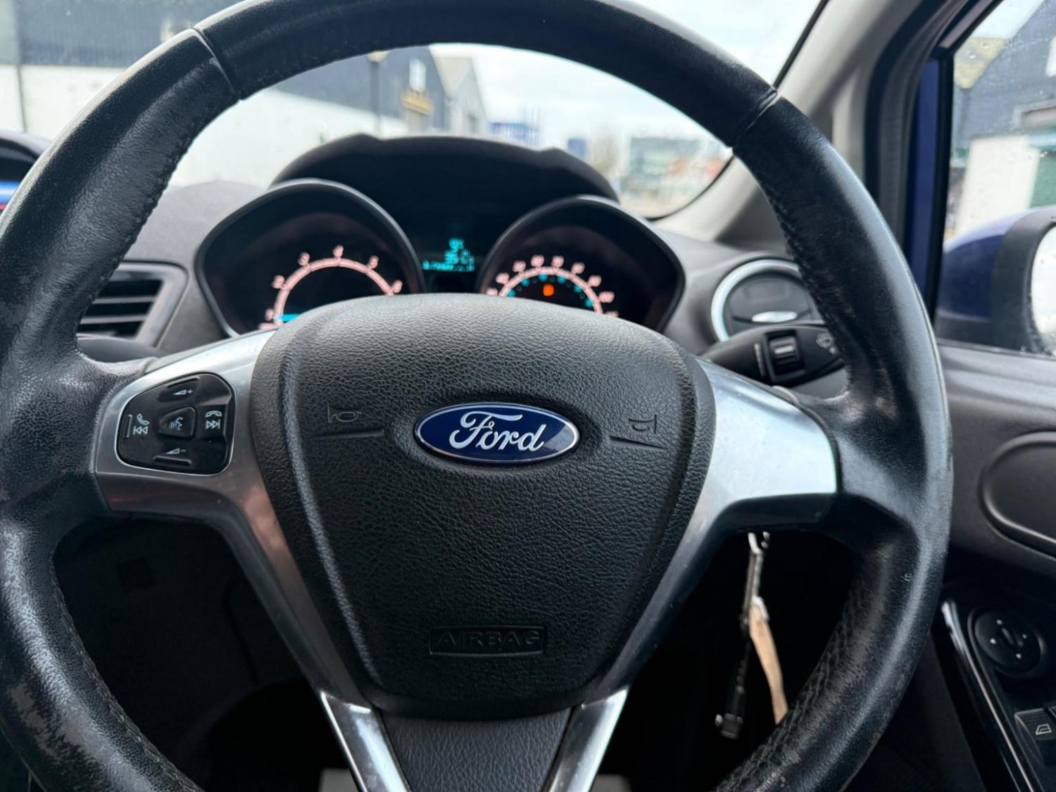 Used Ford Fiesta 2017 for sale - 77173082: Photo 33