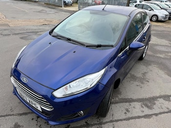 Used Ford Fiesta 2017 for sale - 77173082: Photo
