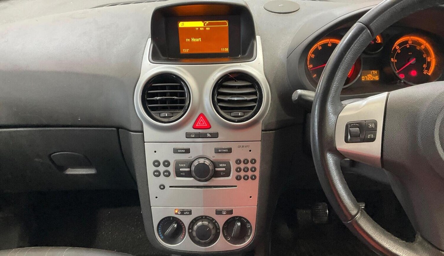 Used Vauxhall Corsa 2013 for sale - 77173000: Photo 7