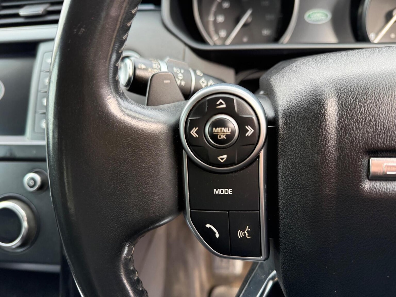 Used Land Rover Discovery 2017 for sale - 77558548: Photo 30