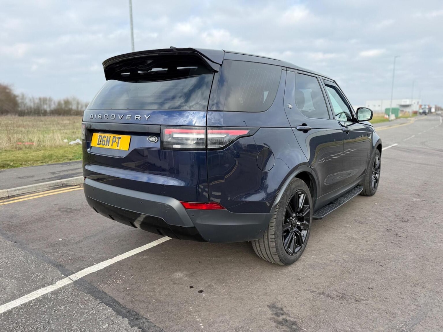 Used Land Rover Discovery 2017 for sale - 77558548: Photo 9