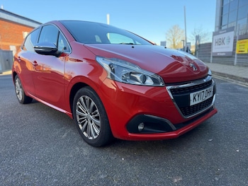 Used Peugeot 208 2017 for sale - 79293232: Photo