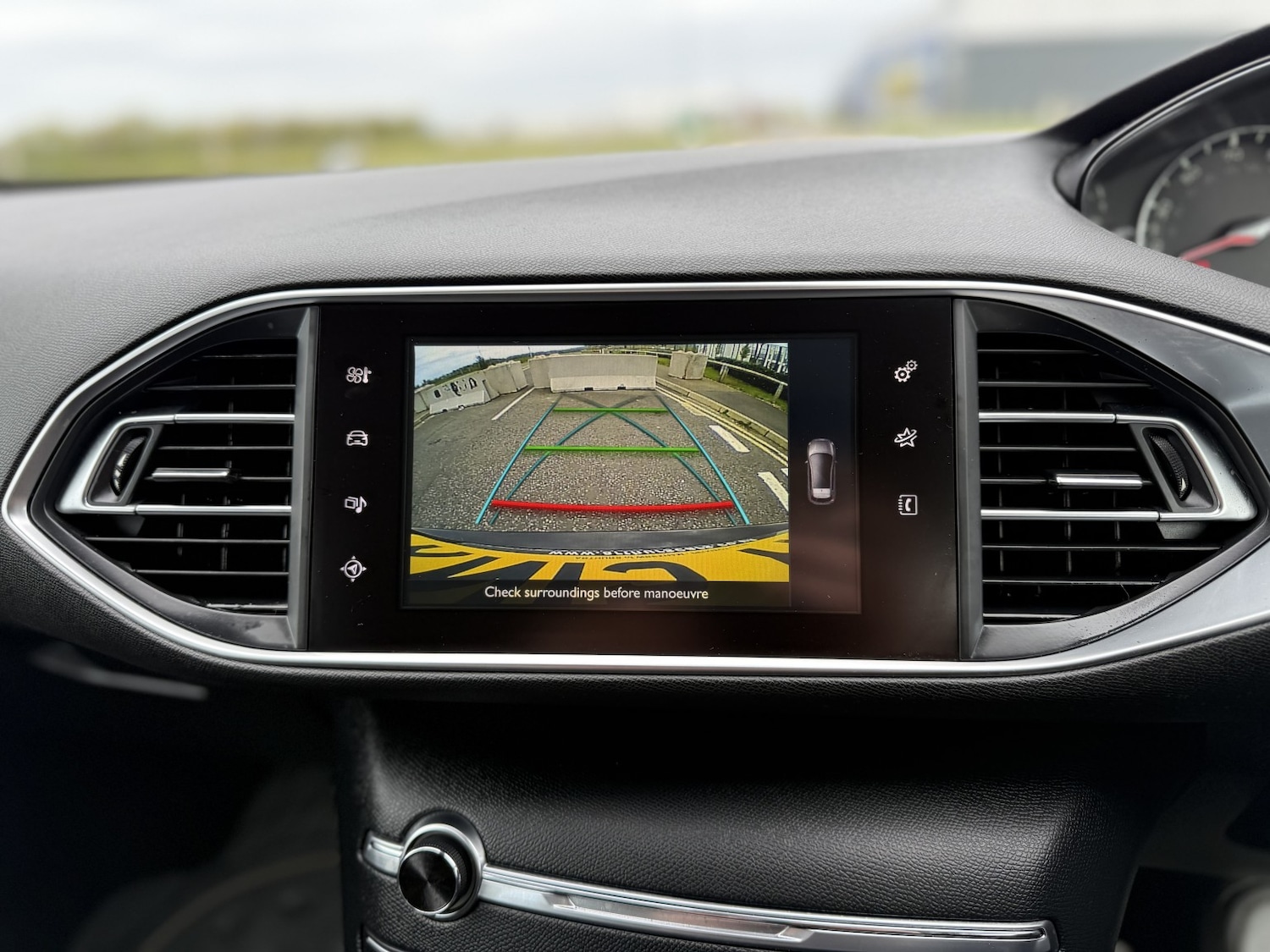 Used Peugeot 308 2015 for sale - 78213668: Photo 18