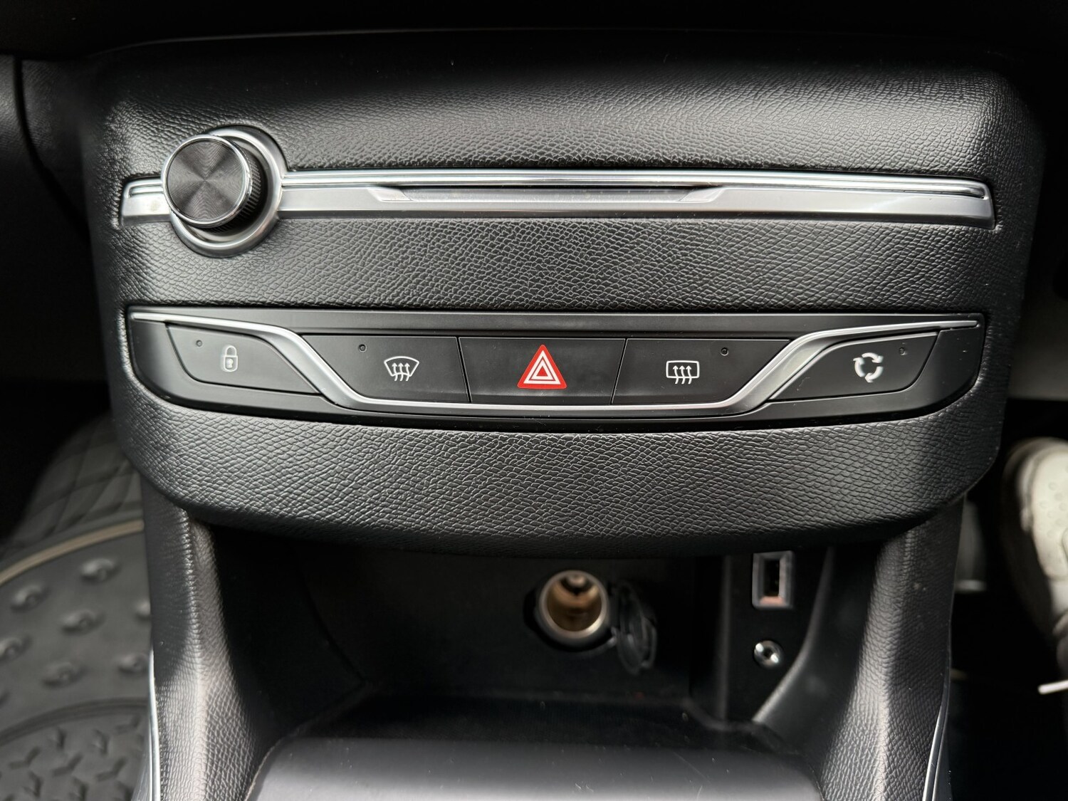 Used Peugeot 308 2015 for sale - 78213668: Photo 34