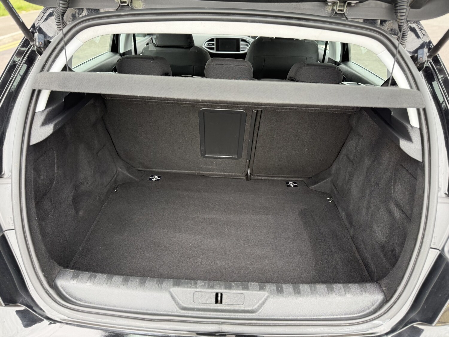 Used Peugeot 308 2015 for sale - 78213668: Photo 39