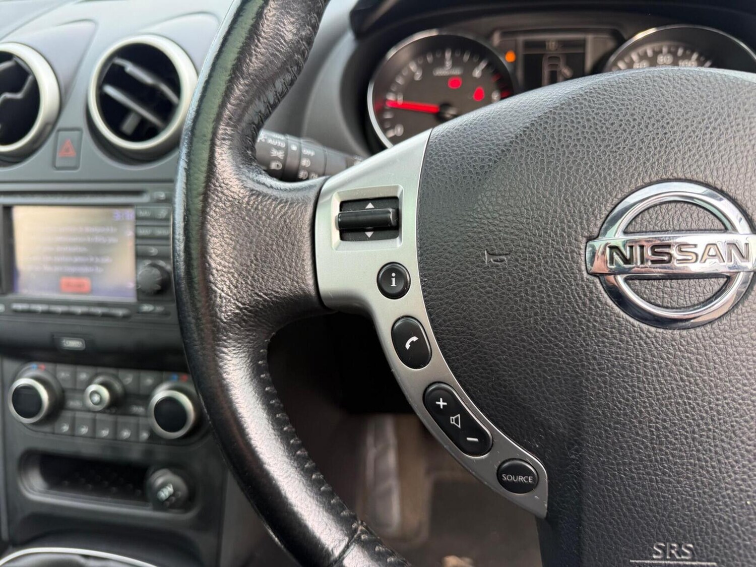 Used Nissan Qashqai+2 2012 for sale - 77807210: Photo 30