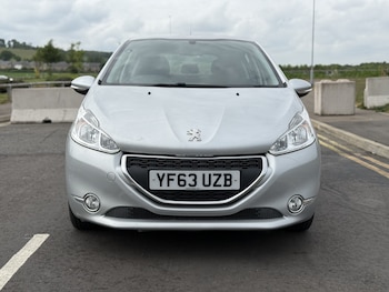 Used Peugeot 208 2013 for sale - 78659738: Photo
