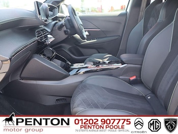 Used Peugeot E-208 2023 for sale - 79279390: Photo