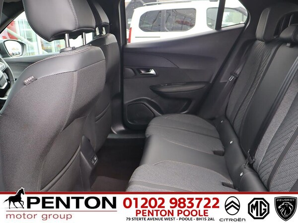 Used Peugeot 2008 2023 for sale - 75552452: Photo 7