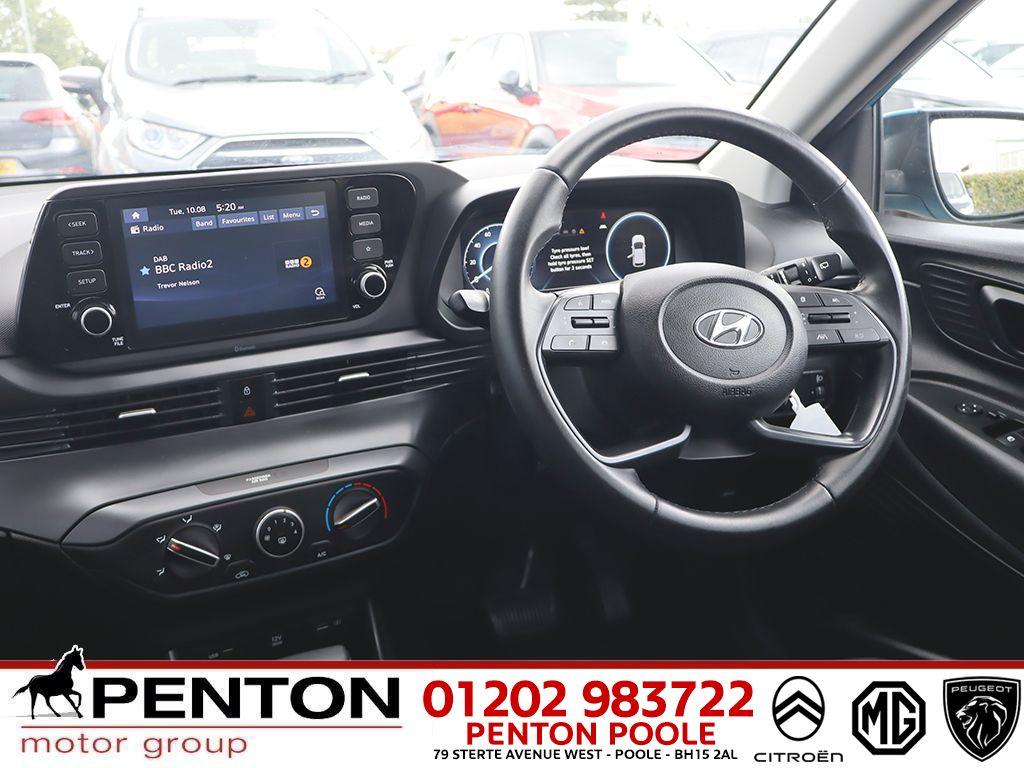 Used Hyundai i20 2022 for sale - 76800815: Photo 6