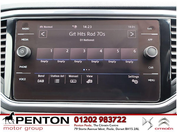 Used Volkswagen T-Roc 2020 for sale - 76000820: Photo 11
