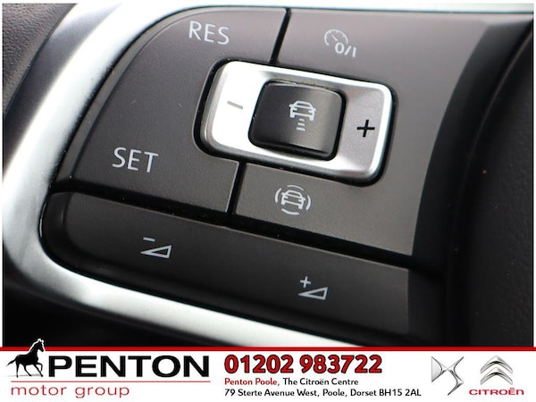 Used Volkswagen T-Roc 2020 for sale - 76000820: Photo 13