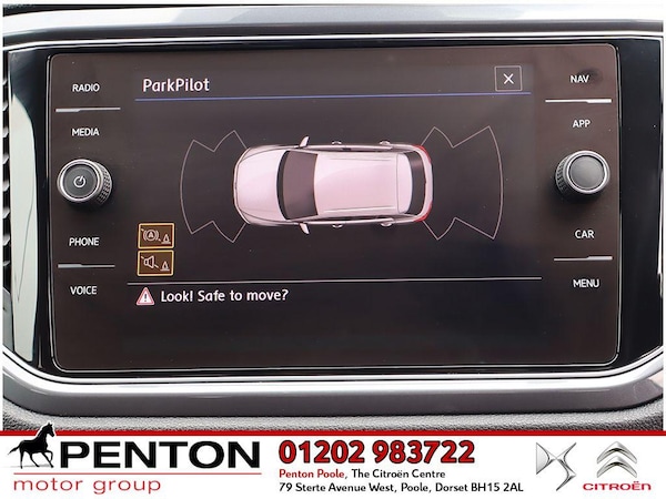 Used Volkswagen T-Roc 2020 for sale - 76000820: Photo 9