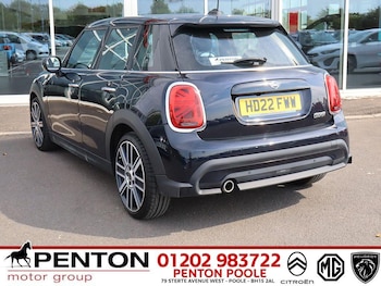 Used MINI Hatch 2022 for sale - 75431086: Photo