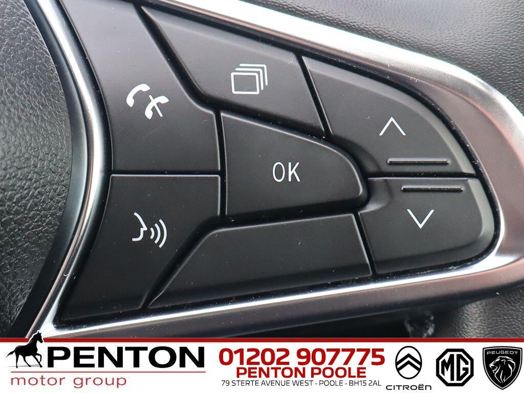 Used Renault Captur 2023 for sale - 77411662: Photo 15